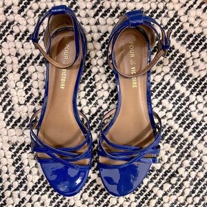 Pour la Victoire Blue Sandals, Size 9